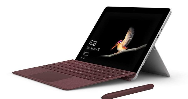 Microsoft Surface Go (Intel Pentium Gold, 4GB RAM, 64GB)